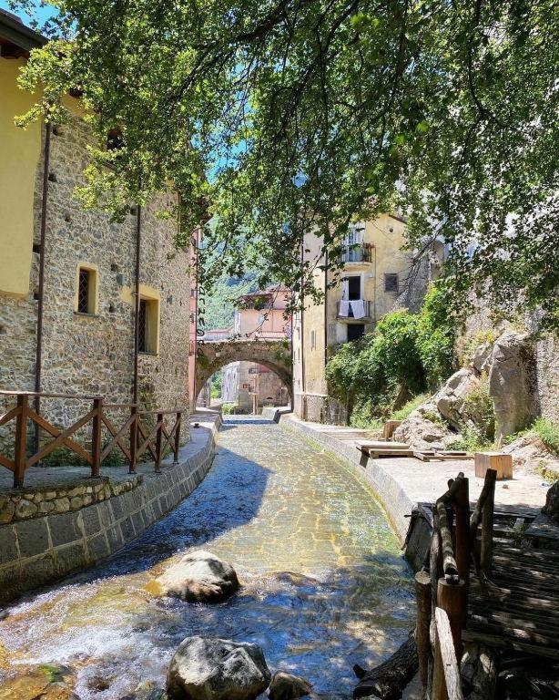 Dimora Storica Hotel Maccarunera Campagna Exterior photo