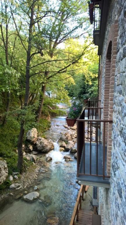 Dimora Storica Hotel Maccarunera Campagna Exterior photo