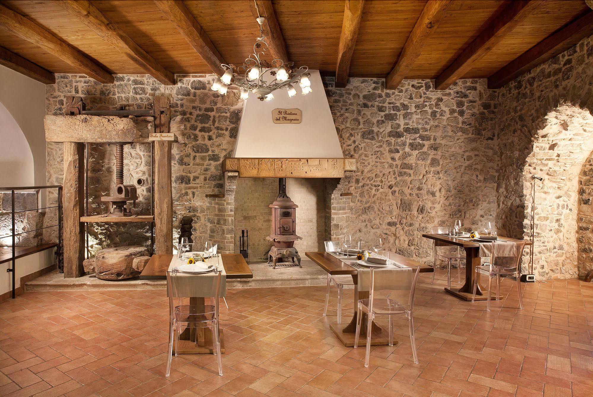 Dimora Storica Hotel Maccarunera Campagna Exterior photo